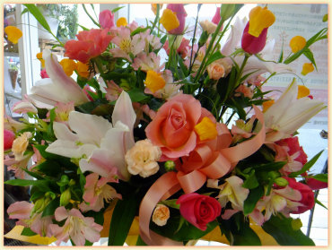 本日お届けのアレンジ｜「アライ花店」　（山形県山形市の花キューピット加盟店 花屋）のブログ