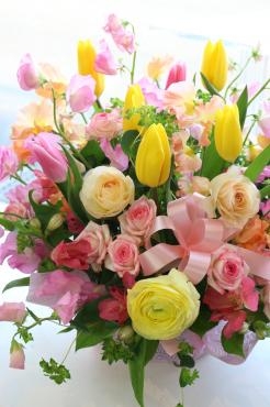 お祝いアレンジ♬｜「アライ花店」　（山形県山形市の花キューピット加盟店 花屋）のブログ
