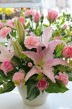 御祝いアレンジ♪♪｜「アライ花店」　（山形県山形市の花キューピット加盟店 花屋）のブログ