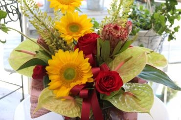 御祝アレンジ♪♪｜「アライ花店」　（山形県山形市の花キューピット加盟店 花屋）のブログ