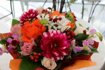 勤続２５年御祝いアレンジ｜「アライ花店」　（山形県山形市の花キューピット加盟店 花屋）のブログ
