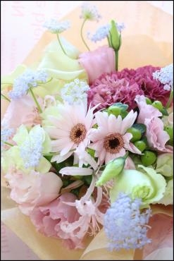 今日の花束♬｜「アライ花店」　（山形県山形市の花キューピット加盟店 花屋）のブログ