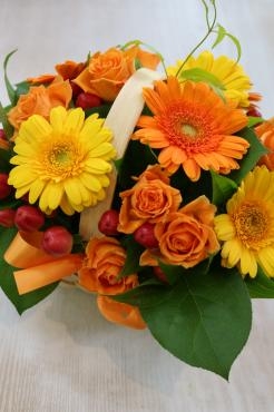 お誕生日アレンジ♬｜「アライ花店」　（山形県山形市の花キューピット加盟店 花屋）のブログ