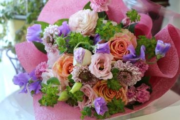 御祝の花束♬｜「アライ花店」　（山形県山形市の花キューピット加盟店 花屋）のブログ