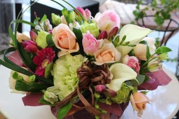 送別用アレンジ♬｜「アライ花店」　（山形県山形市の花キューピット加盟店 花屋）のブログ