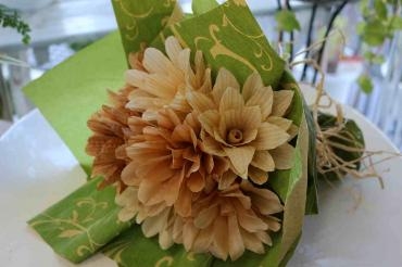 カンナくずの花束｜「アライ花店」　（山形県山形市の花キューピット加盟店 花屋）のブログ
