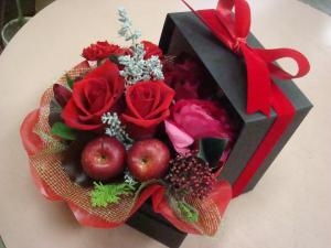 クリスマス＆お正月近し！｜「緑花園」　（徳島県吉野川市の花キューピット加盟店 花屋）のブログ