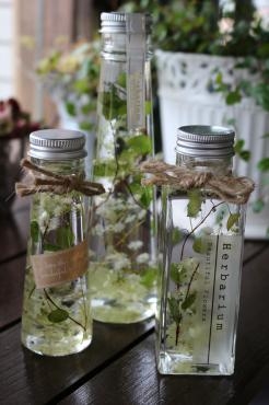 涼しげなハーバリウム♬｜「アライ花店」　（山形県山形市の花キューピット加盟店 花屋）のブログ