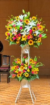 発表会御祝のスタンド花｜「フラワーショップはなまつ」　（京都府宇治市の花キューピット加盟店 花屋）のブログ