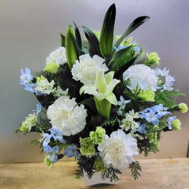 御供えアレンジメント｜「花アラキ」　（京都府舞鶴市の花キューピット加盟店 花屋）のブログ