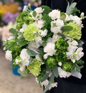 花束→ウェディングブーケ風に♪｜「愛花」　（愛媛県松山市の花キューピット加盟店 花屋）のブログ