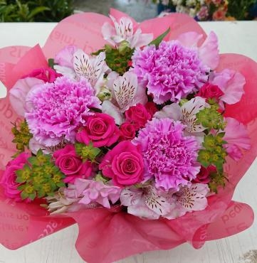 ホワイトデー アレンジメント♪｜「愛花」　（愛媛県松山市の花キューピット加盟店 花屋）のブログ