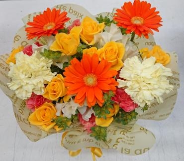 送別 お祝いアレンジメント♪｜「愛花」　（愛媛県松山市の花キューピット加盟店 花屋）のブログ