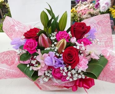 結婚記念日 アレンジメント♪｜「愛花」　（愛媛県松山市の花キューピット加盟店 花屋）のブログ
