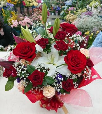 個展 開催お祝い アレンジメント♪｜「愛花」　（愛媛県松山市の花キューピット加盟店 花屋）のブログ