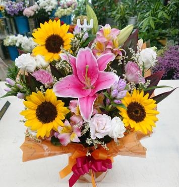 個展開催お祝い アレンジメント♪｜「愛花」　（愛媛県松山市の花キューピット加盟店 花屋）のブログ