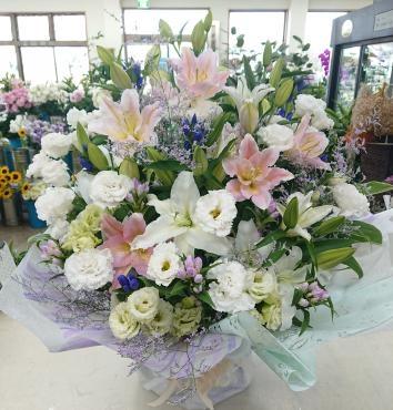 家族葬 お供え アレンジメント｜「愛花」　（愛媛県松山市の花キューピット加盟店 花屋）のブログ