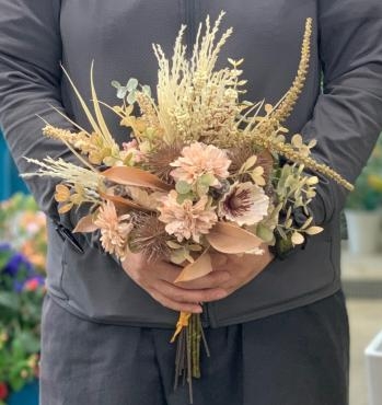 ディスプレイ アーティフィシャルフラワーブーケ♪｜「愛花」　（愛媛県松山市の花キューピット加盟店 花屋）のブログ