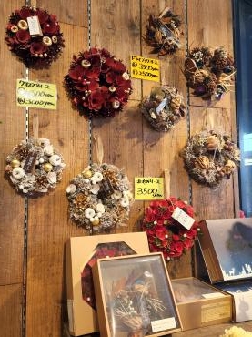 リース！｜「花里」　（神奈川県逗子市の花キューピット加盟店 花屋）のブログ