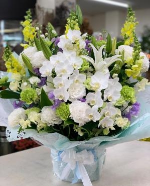 お通夜 お供え アレンジメント｜「愛花」　（愛媛県松山市の花キューピット加盟店 花屋）のブログ