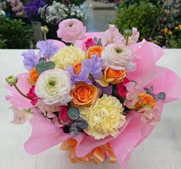お誕生日祝い アレンジメント♪｜「愛花」　（愛媛県松山市の花キューピット加盟店 花屋）のブログ