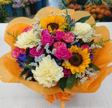 お誕生日祝い アレンジメント♪｜「愛花」　（愛媛県松山市の花キューピット加盟店 花屋）のブログ