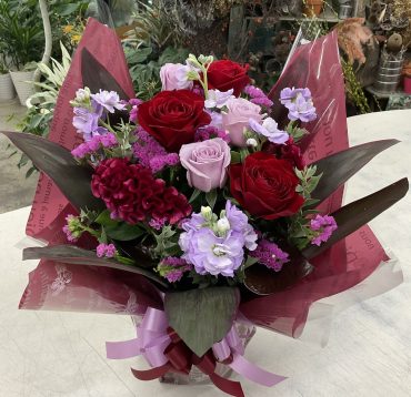 お誕生日祝い アレンジメント♪｜「愛花」　（愛媛県松山市の花キューピット加盟店 花屋）のブログ