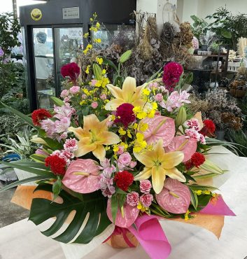 周年お祝い アレンジメント♪｜「愛花」　（愛媛県松山市の花キューピット加盟店 花屋）のブログ