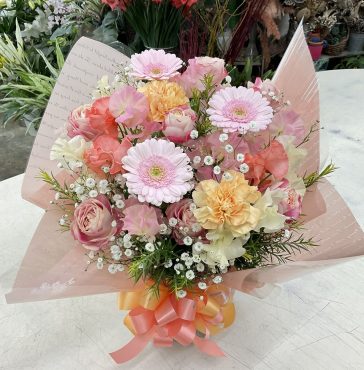 お誕生日祝い アレンジメント♪｜「愛花」　（愛媛県松山市の花キューピット加盟店 花屋）のブログ