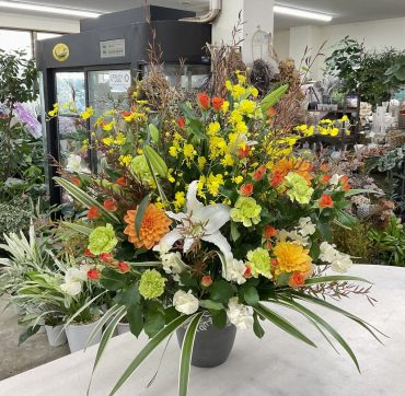 新社屋完成お祝い アレンジメント♪｜「愛花」　（愛媛県松山市の花キューピット加盟店 花屋）のブログ