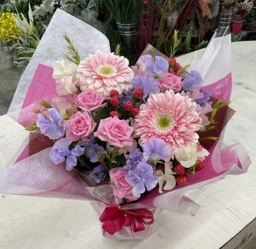 ご新築祝い アレンジメント♪｜「愛花」　（愛媛県松山市の花キューピット加盟店 花屋）のブログ