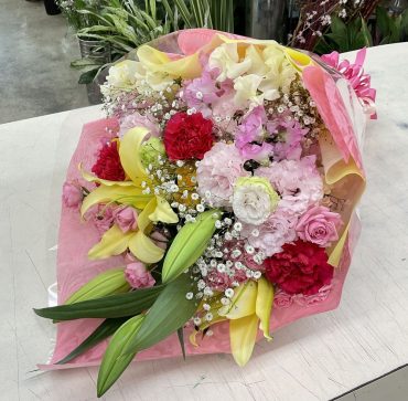 退職祝 花束♪｜「愛花」　（愛媛県松山市の花キューピット加盟店 花屋）のブログ