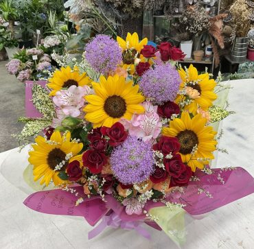 ９周年 お祝い アレンジメント♪｜「愛花」　（愛媛県松山市の花キューピット加盟店 花屋）のブログ