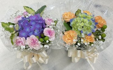 三回忌法要 お供え アレンジメント｜「愛花」　（愛媛県松山市の花キューピット加盟店 花屋）のブログ