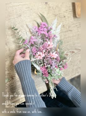 mother's day gifにドライフラワー｜「フローリスト飾り屋」　（鹿児島県鹿児島市の花キューピット加盟店 花屋）のブログ