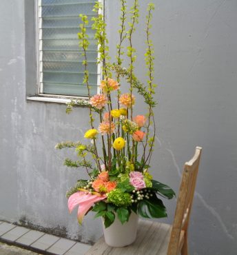 ケーキ屋さんのオープンに！｜「緑花園」　（徳島県吉野川市の花キューピット加盟店 花屋）のブログ
