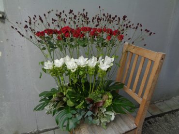 お誕生日のアレンジはイタリアカラーで！｜「緑花園」　（徳島県吉野川市の花キューピット加盟店 花屋）のブログ