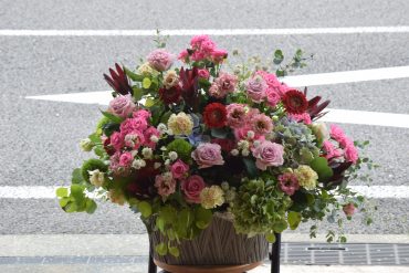 御祝のアレンジメント♪｜「フラワーショップ花よど」　（熊本県天草市の花キューピット加盟店 花屋）のブログ