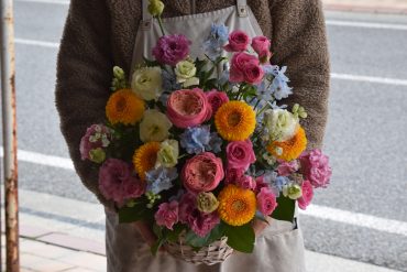 カラフルアレンジメント♪｜「フラワーショップ花よど」　（熊本県天草市の花キューピット加盟店 花屋）のブログ