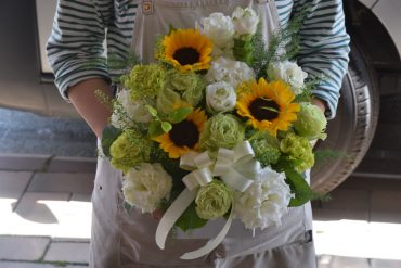 ヒマワリ御供アレンジ｜「フラワーショップ花よど」　（熊本県天草市の花キューピット加盟店 花屋）のブログ
