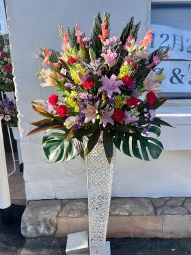 開店祝いにスタンド花｜「彩季舎」　（群馬県高崎市の花キューピット加盟店 花屋）のブログ