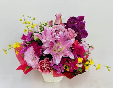 豪華なアレンジ｜「彩季舎」　（群馬県高崎市の花キューピット加盟店 花屋）のブログ