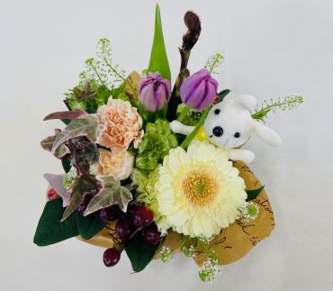 うさぎちゃんアレンジ｜「彩季舎」　（群馬県高崎市の花キューピット加盟店 花屋）のブログ