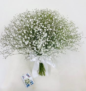 そよ風に揺れるブーケ｜「彩季舎」　（群馬県高崎市の花キューピット加盟店 花屋）のブログ