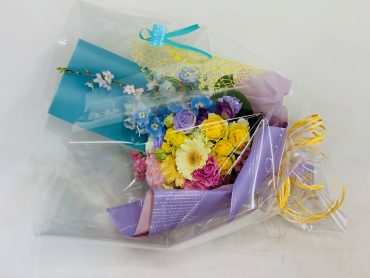 ご退職祝い　ミニブーケ｜「彩季舎」　（群馬県高崎市の花キューピット加盟店 花屋）のブログ