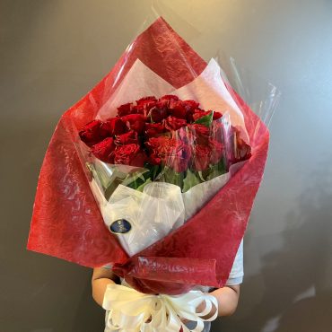 赤バラ花束｜「銀座ニューフラワー」　（東京都中央区の花キューピット加盟店 花屋）のブログ