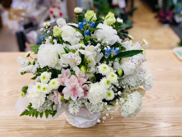 お供えアレンジ｜「彩季舎」　（群馬県高崎市の花キューピット加盟店 花屋）のブログ