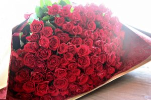 赤バラの花束｜「アライ花店」　（山形県山形市の花キューピット加盟店 花屋）のブログ