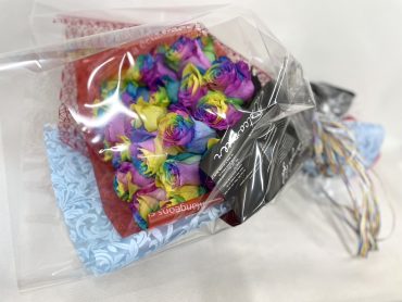 レインボーローズ25本の花束｜「彩季舎」　（群馬県高崎市の花キューピット加盟店 花屋）のブログ