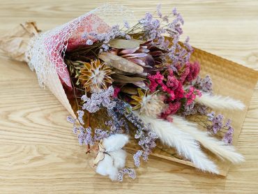 ご卒業祝い　ドライフラワーの花束｜「彩季舎」　（群馬県高崎市の花キューピット加盟店 花屋）のブログ